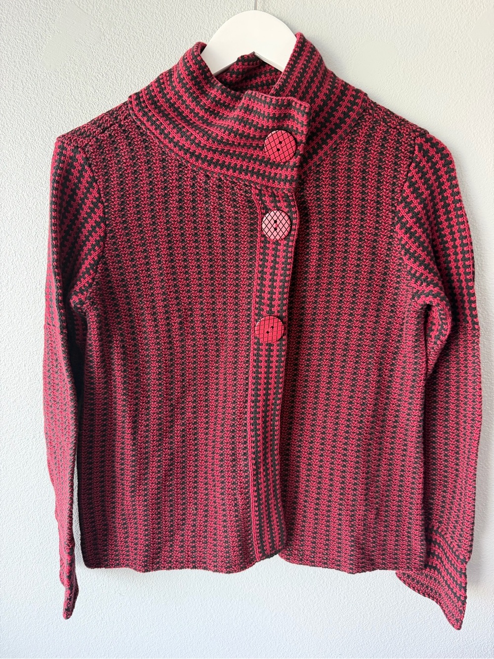 Habitat red black chunky knit snap up mock neck sweater size XS